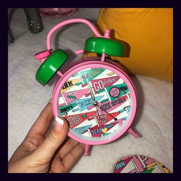 Victoria’s Secret Pink Flag Alarm Clock Throw Pillow Flip Flops Set - Picture 3 of 9